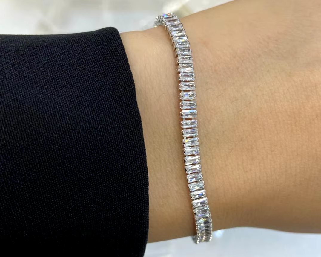 Elizabeth Diamond Ball Bracelet