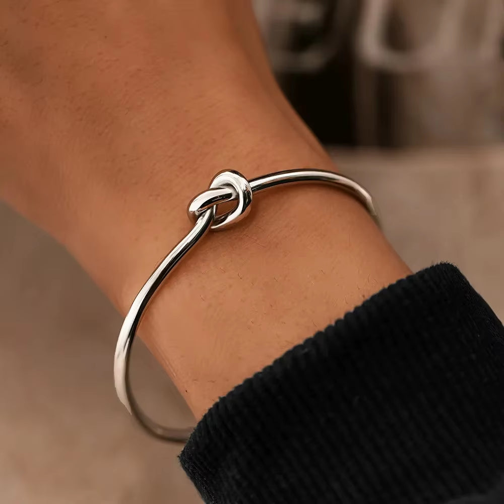 Delilah Knot Bracelet