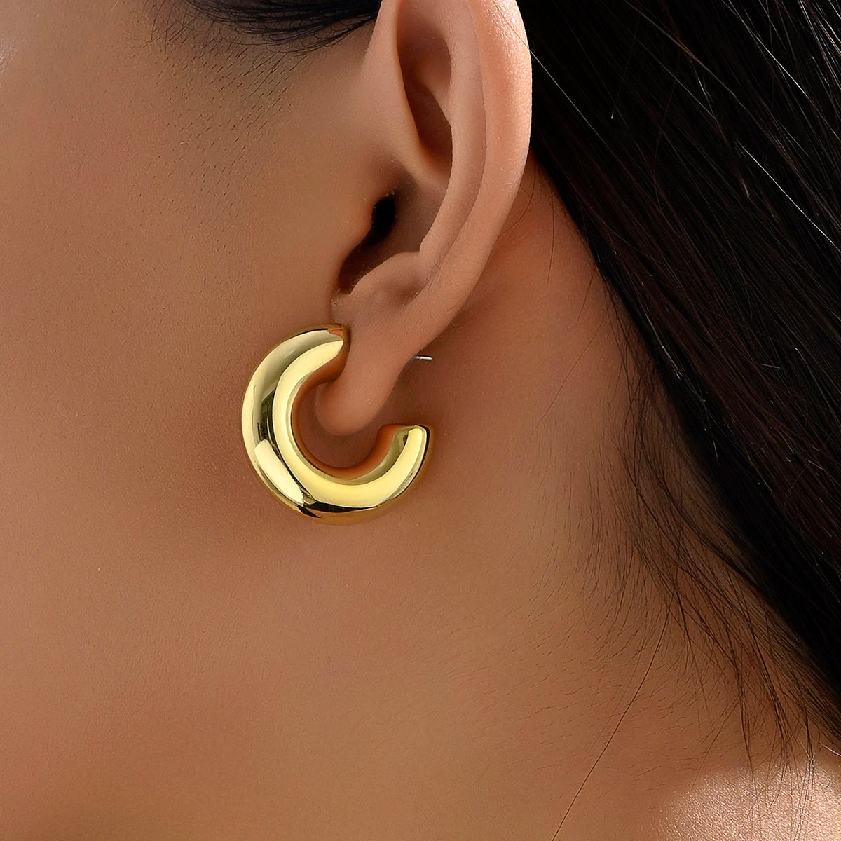 Priscilla Twists Hoop Earring